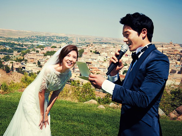 Hãy như Ji Sung: Dẹp hết sĩ diện lẫn tự ái, kiên trì đeo bám quyết lấy bằng được nàng Hoa hậu Lee Bo Young