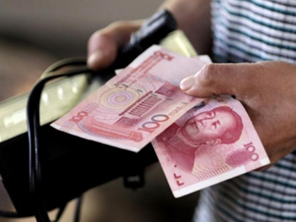 Trung Quốc quản lý đồng nhân dân tệ như thế nào?