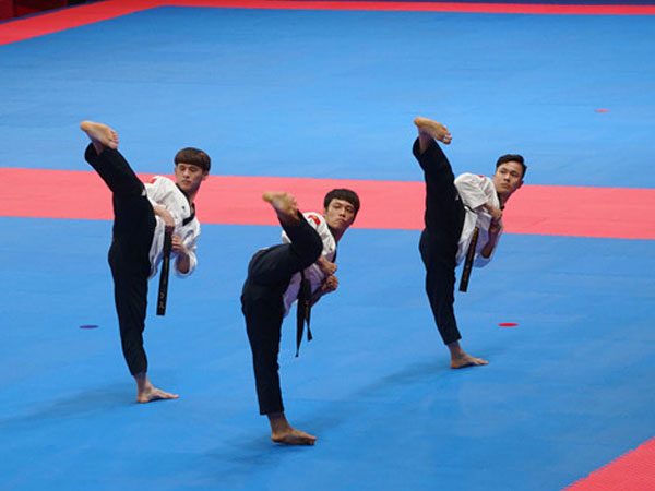 Video: Taekwondo Việt Nam giành HCĐ vì lỗi âm thanh