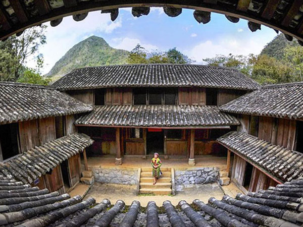 Cháu nội vua Mèo: Gia đình tôi thừa kế mà cấp sổ đỏ cho phòng văn hóa là hoàn toàn lạ đời