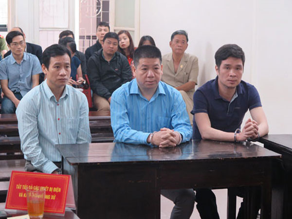 Chủ tịch HĐQT 2 công ty đa cấp cùng đồng bọn lừa hơn 600 người