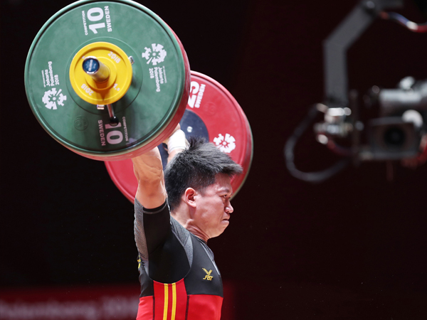 Đô cử Việt Nam mất huy chương vì thua 1kg