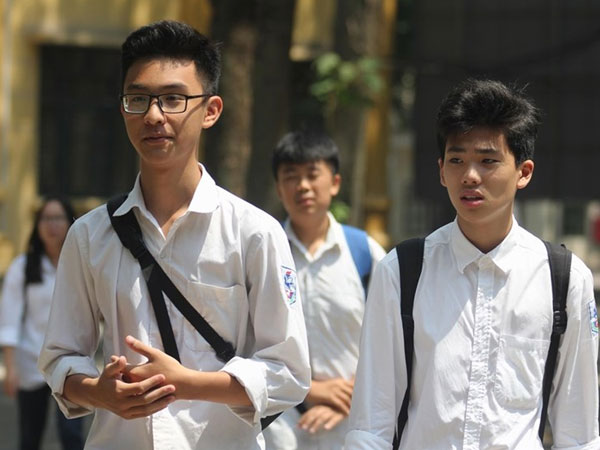 Hà Nội chưa chốt phương án thi vào lớp 10 sẽ gây tâm lý lo lắng, bức xúc