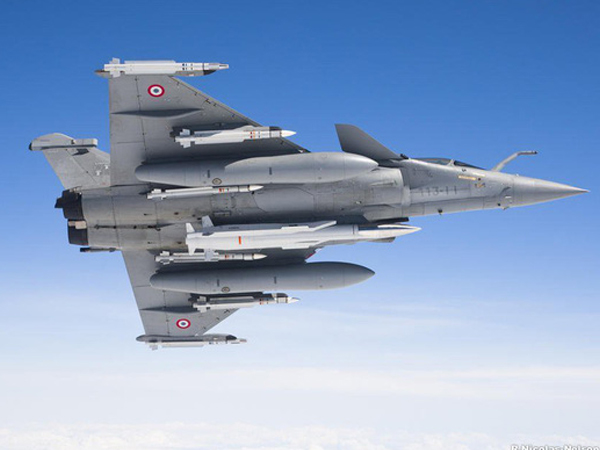 Pháp đưa tiêm kích Rafale 'đắt xắt ra miếng' tới Việt Nam: Nội Bài sắp đón khách?