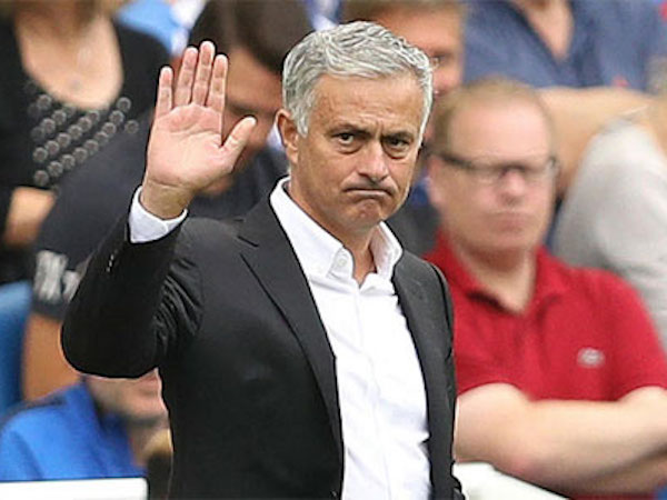 Danh thủ Man Utd đoán Mourinho bị sa thải trước Giáng Sinh