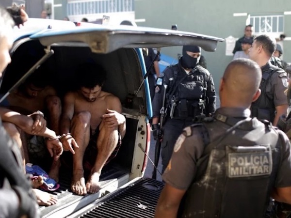 Đột kích đẫm máu vào đế chế ma túy Brazil: 13 người thiệt mạng