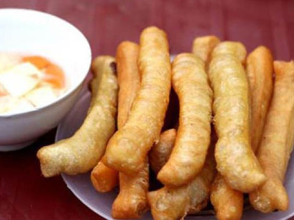 Hỏng thận vì thường xuyên ăn ... quẩy rán