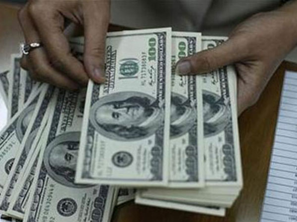 Tỷ giá ngoại tệ ngày 22/8: USD gãy đổ từ đỉnh 13 tháng, Euro tăng mạnh