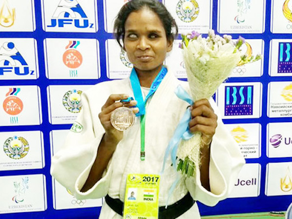 Cô gái khiếm thị trở thành nhà vô địch võ judo