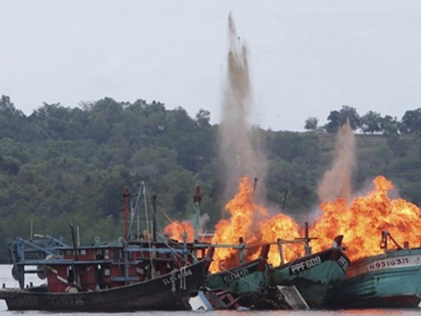 Indonesia đánh chìm 86 tàu cá Việt Nam
