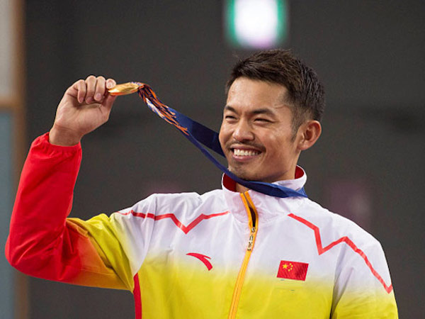 ASIAD 18: Không đấu giây nào, huyền thoại cầu lông Lin Dan vẫn có HCV