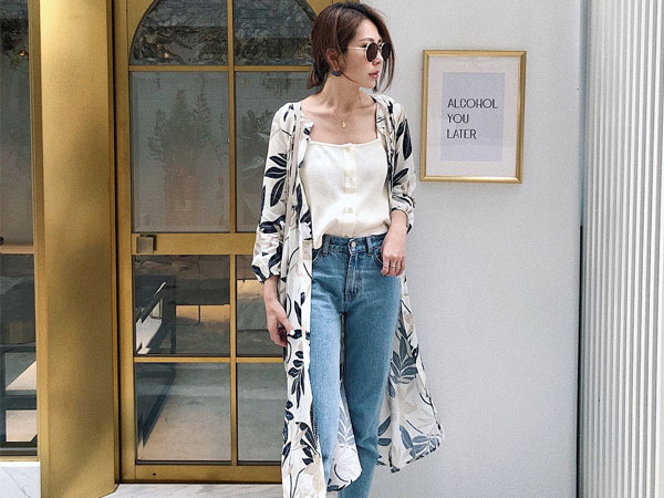 Chiếc áo khoác dáng dài lượt thượt này đích thực là món đồ cực đáng sắm cho tủ đồ mùa thu năm nay
