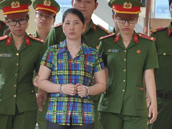 Vụ án vợ giết chồng: Giữ nhẫn cưới làm kỷ niệm và nỗi đau con trẻ