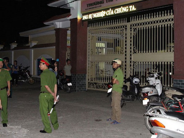 Nữ nhân viên trường Đại học kinh tế Quốc dân bị đâm trọng thương