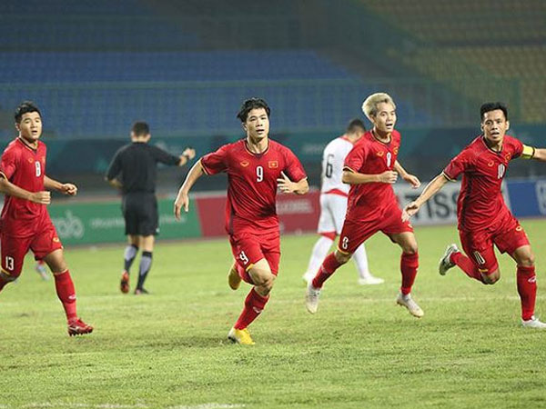 Olympic Việt Nam gánh 'thể diện’ cho bóng đá Đông Nam Á