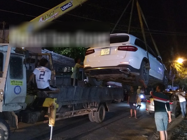 Bị CSGT thổi phạt, tài xế ôtô biển số 34567 tuyên bố 'sốc óc'