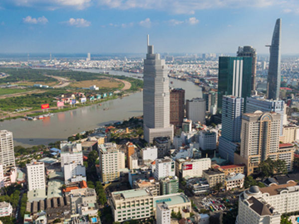 Khách sạn 5 sao đang nằm trong tay ai?