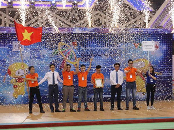 Việt Nam lần thứ bảy vô địch ABU Robocon 2018