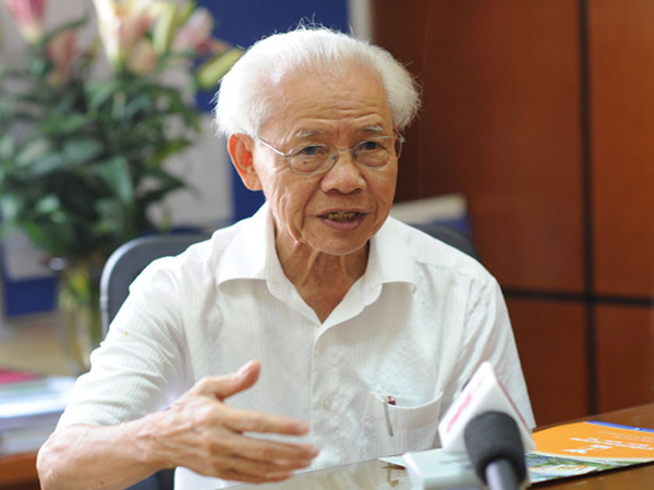 Xôn xao cách đánh vần 'lạ' cho học sinh lớp 1, GS Hồ Ngọc Đại: '49 tỉnh đã thực hiện'