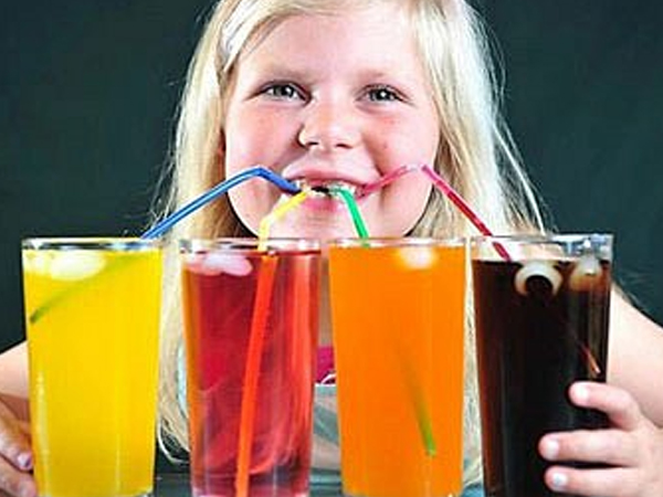 5 tác hại cực nguy hiểm của nước ngọt có ga