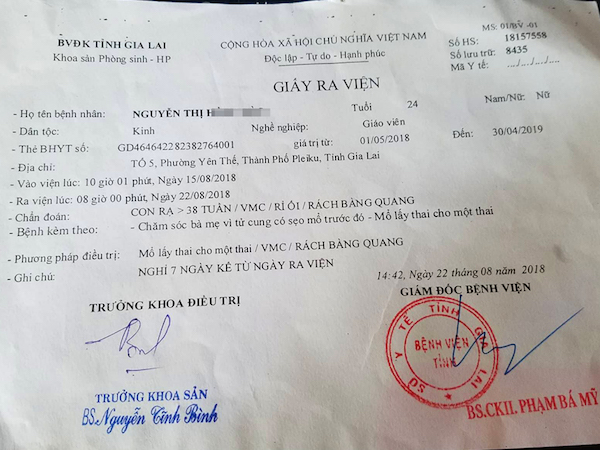 Người nhà khiếu nại vì bác sĩ làm rách bàng quang của sản phụ