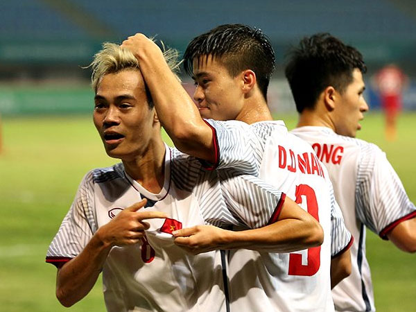 Xác định 4 đội vào bán kết bóng đá nam ASIAD 2018