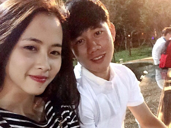 Bạn gái sống ở Mỹ xinh đẹp của cầu thủ Minh Vương