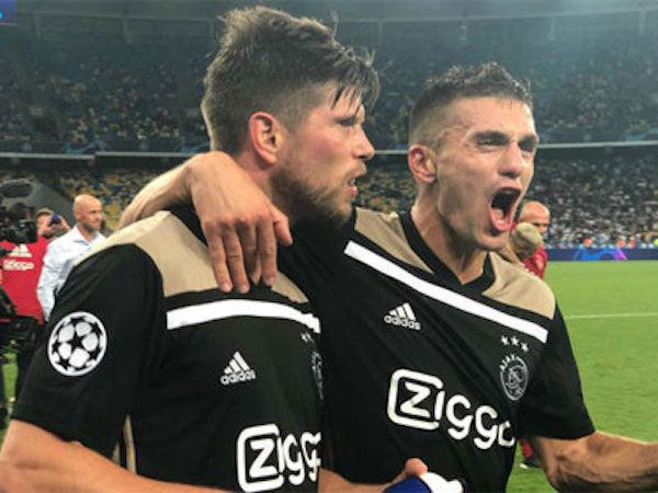 Cựu vô địch Ajax vào vòng bảng Champions League