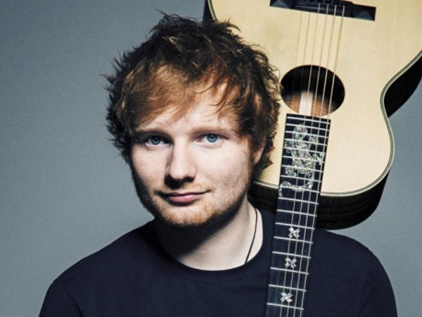 'Hoàng tử tình ca' Ed Sheeran bất ngờ thú nhận đã kết hôn