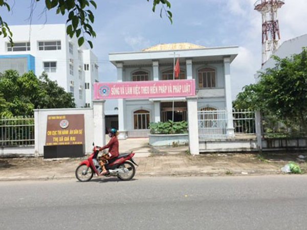 Mang cả trụ sở cơ quan nhà nước đi cầm cố!