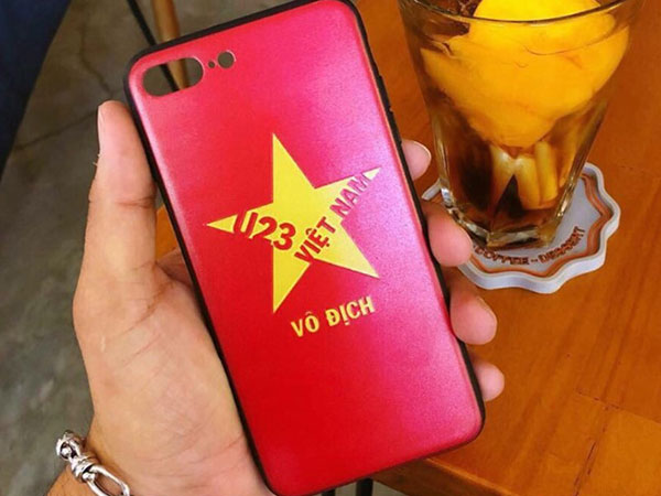 Ốp lưng in hình Olympic VN đắt hàng mùa Asiad
