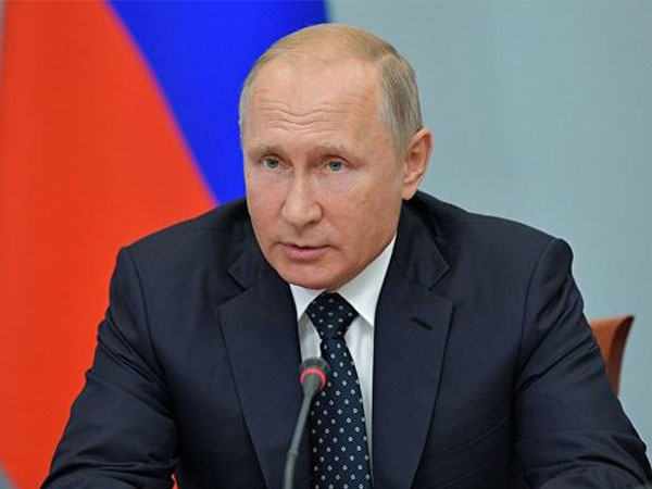 Tổng thống Nga Putin bất ngờ miễn nhiệm 15 tướng lĩnh