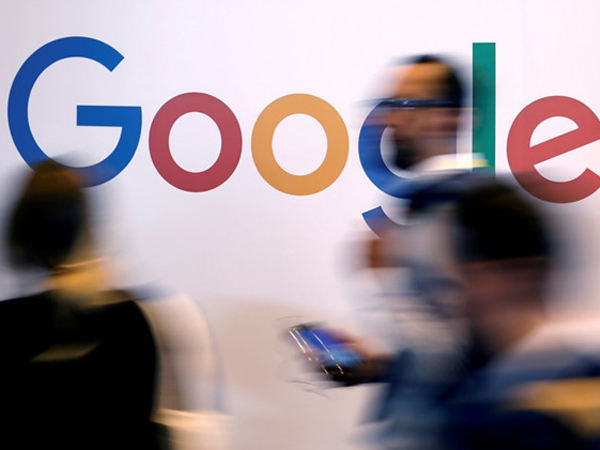 Tổng thống Trump tố Google giấu tin tốt đẹp về ông