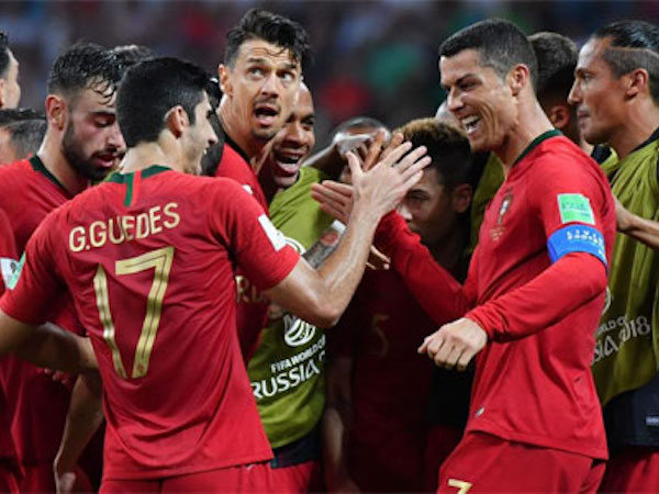 Valencia chi gần 50 triệu đôla mua người 'kế thừa Ronaldo'