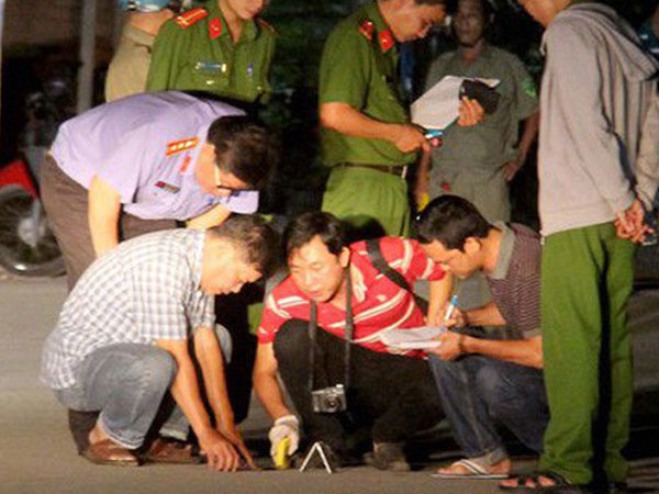 Đánh nhau giữa đường, nam thanh niên bị đâm tử vong