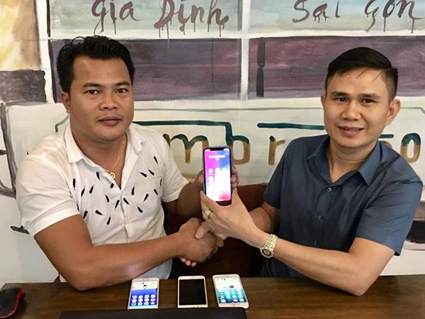 SIM triệu USD trao tay, mua bán hay chỉ là chiêu trò thổi giá?