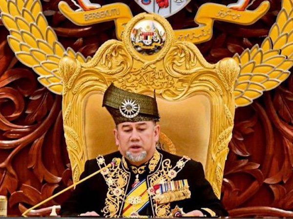 Vua Malaysia hủy lễ mừng sinh nhật, trả tiền cho chính phủ