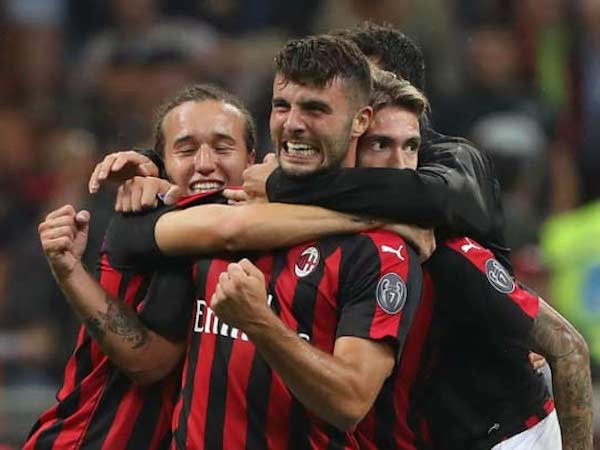 AC Milan - AS Roma: Đôi công mãnh liệt, vỡ òa phút 90+5