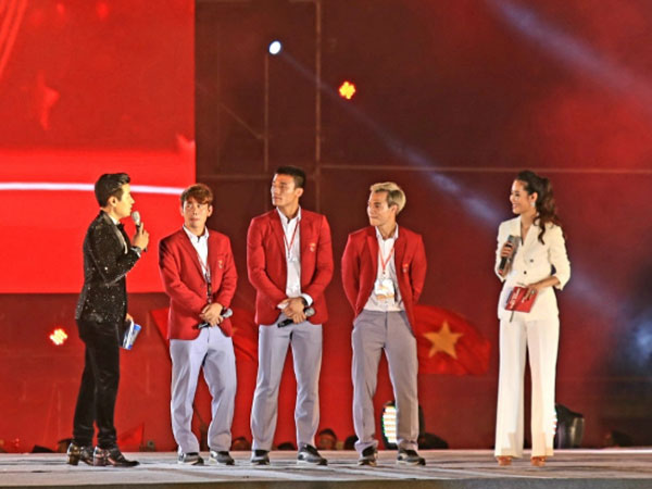 Văn Toàn: ‘Bàn thắng phút 108 đến từ nỗ lực của toàn đội’