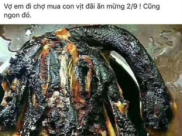Nhân dịp lễ 2/9, cô vợ hào hứng làm vịt luộc cho cả nhà ăn, nào ngờ thành món 'vịt om kẹo đắng'
