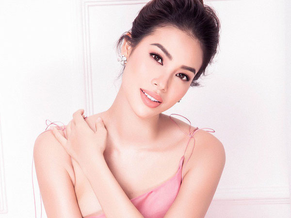 Bất ngờ trước tin Hoa hậu Phạm Hương âm thầm sang Mỹ chữa bệnh