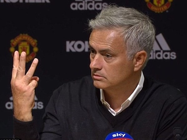 Matic hiểu rõ sự hiệu quả từ 'những trò hề của Mourinho'