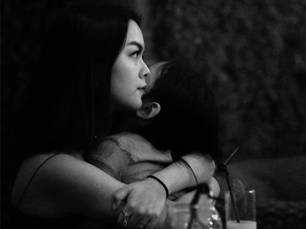 Phạm Quỳnh Anh trải lòng sau tin đồn ly hôn: 'Hà Nội đêm qua mưa cả bên ngoài lẫn bên trong'