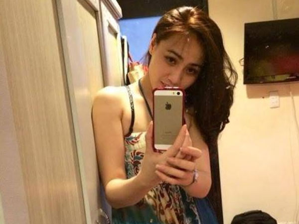 Bà 'trùm' ma túy xinh đẹp giả điên khi ra toà