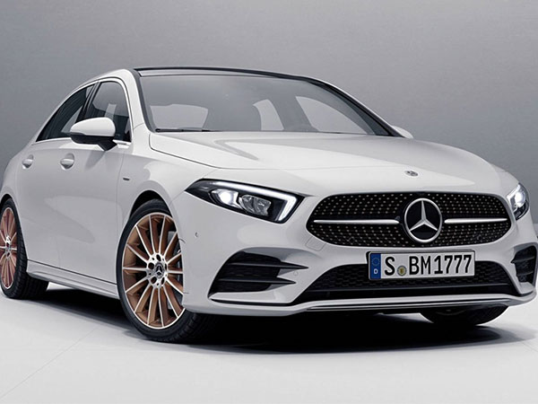 Mercedes A-Class 2019 giá khởi điểm hơn 35.000 USD