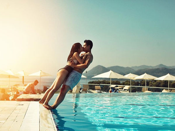 Ngọc Thảo đăng ảnh hôn bạn trai ngọt ngào sau nghi án chia tay