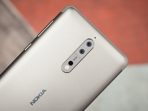 Nokia 9 lộ diện, fan choáng váng với camera 6 ống kính