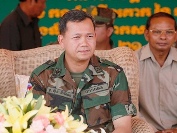 Con trai Hun Sen trở thành tư lệnh lực lượng vũ trang Campuchia