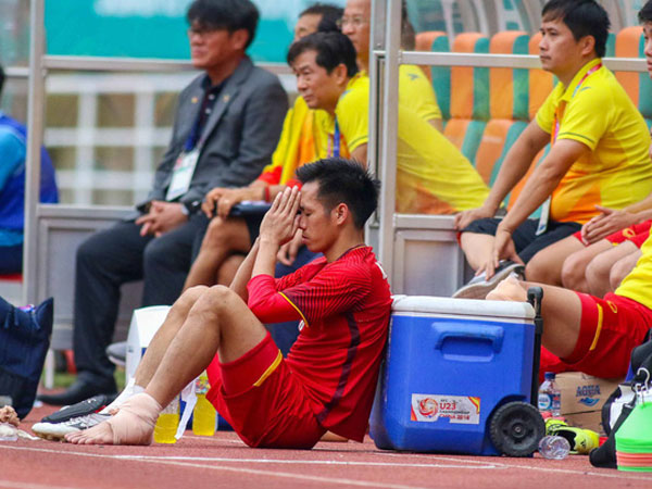 Đằng sau chiến công của U23 Việt Nam, V.League đang bị tấn công bởi loại 'virus' đáng sợ