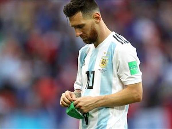 Argentina tha thiết mời Messi trở lại đội tuyển